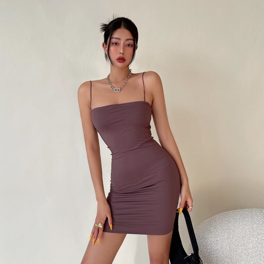 Vestido Ajustado con Pliegues y Tirantes Finos para Cadera - Image 21
