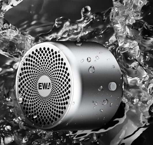 Parlante Bluetooth Portátil EWA A106 Pro con Radiador de Bajos - Image 3