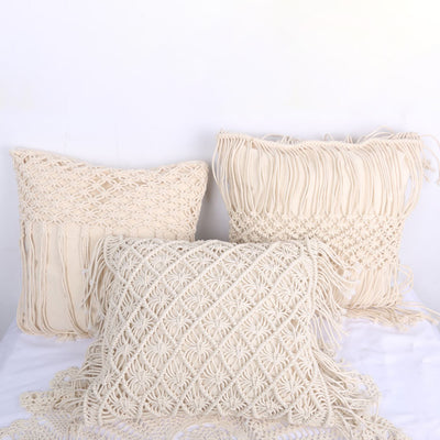Cojín de Borlas Tejido a Mano – Estilo Artesanal - Image 6