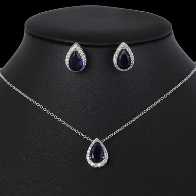 Conjunto de Aretes y Collar con Circonitas en Forma de Gota - Image 11