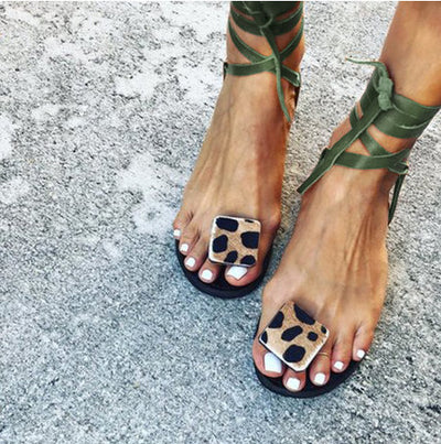 Sandalias Romanas con Cordones - Image 4