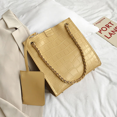 Bolsa Tote Chain Versátil - Image 18