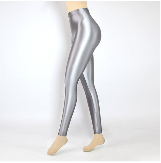 Leggins Deportivos Cortos Cintura Alta Elástica para Yoga y Ejercicio - Image 34