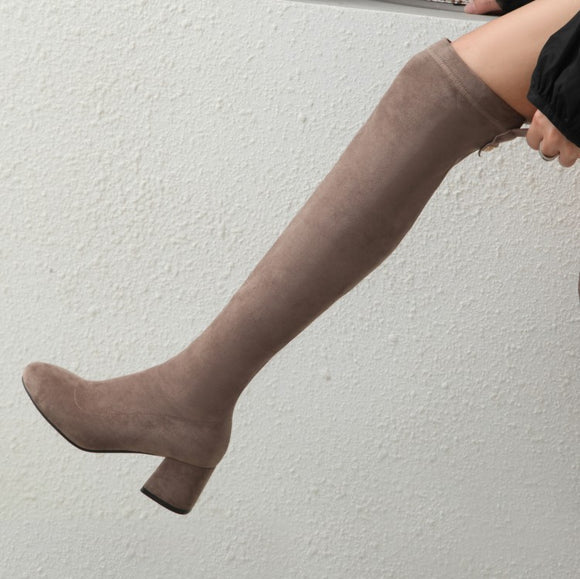 Botas Elásticas Cortas Talla Grande Diseño Delgado