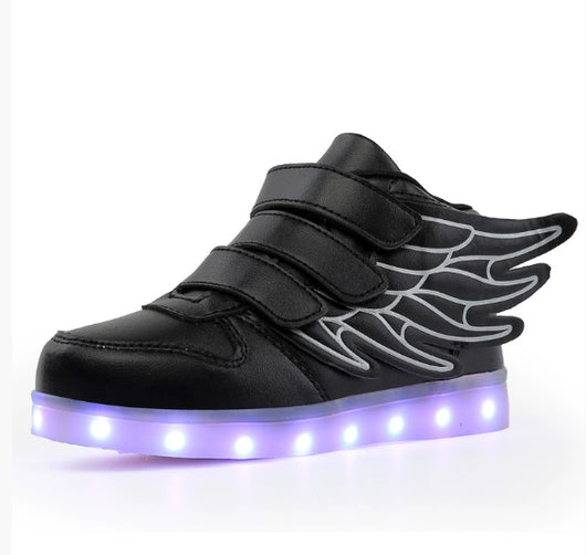 Zapatos LED Infantiles con Alas Luminosas y Carga USB - Image 11