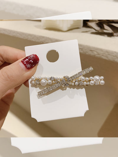 Broche Lateral de Perla con Diamante de Corazón para Niñas - Image 10