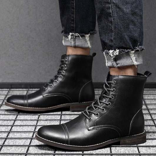 Botas Martin de Cuero para Hombre con Punta Afilada - Estilo Retro - Image 6