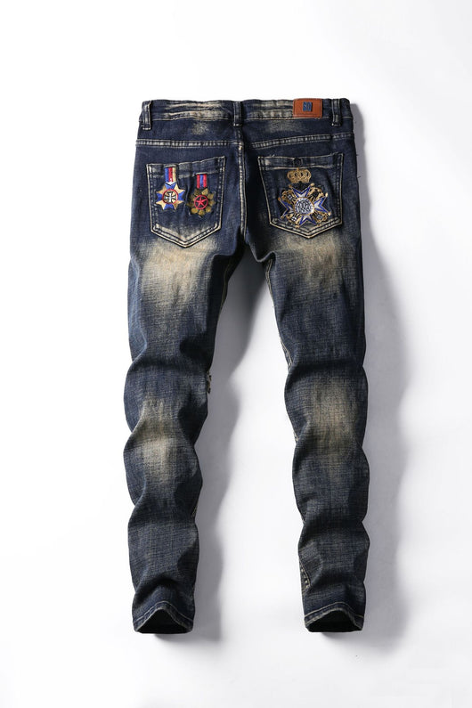 Jeans Retro con Bordados y Roturas Desgarradas - Image 2