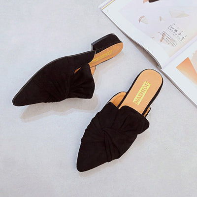 Pantuflas de Gamuza con Punta Elegante - Image 3