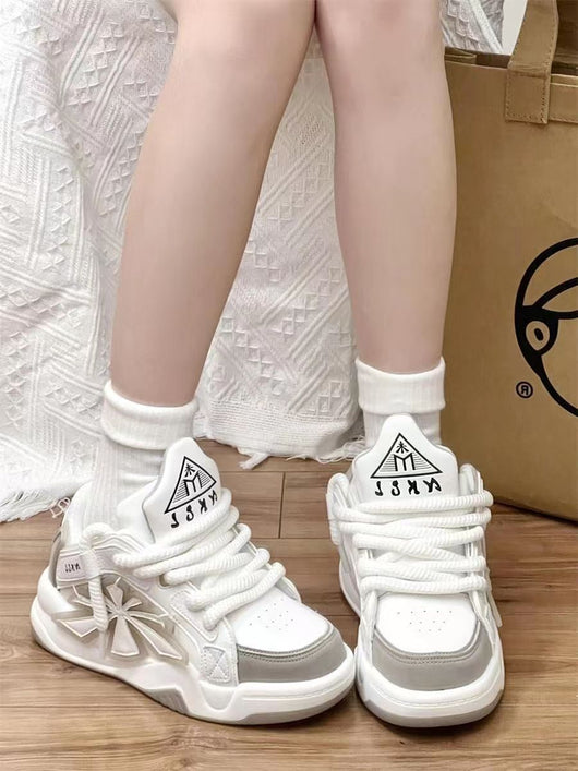 Zapatos Deportivos Estilo Coreano con Plataforma Elevada y Base Reforzada - Image 11