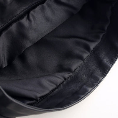 Shorts de Cuero Negro Talle Alto Pierna Ancha - Image 4