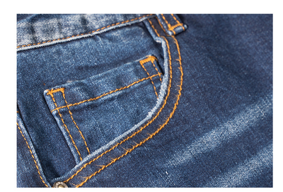 Pantalones Rectos Largos para Hombre con Detalles Deshilachados en Blanco - Image 13