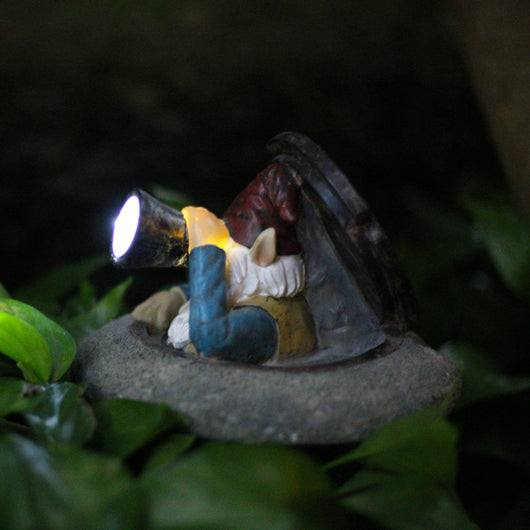 Foco LED Decorativo Elfo de Resina para Jardín y Patio - Image 4