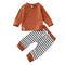 Conjunto Deportivo: Sudadera Lisa y Pantalón a Rayas