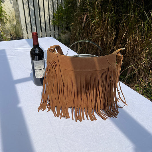 Bolsa Crossbody Retro con Borlas - Diseño Versátil y Minimalista - Image 2
