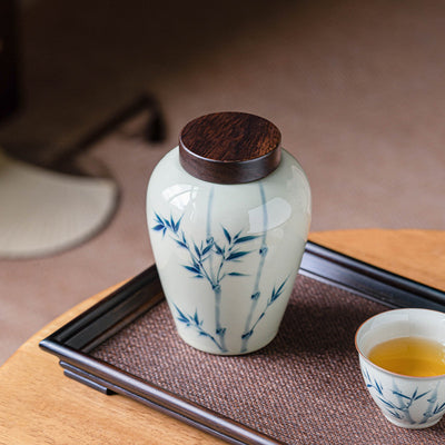 Frasco de Té Grande de Bambú Pintado a Mano con Detalles en Gris y Madera - Image 3