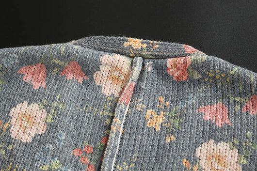 Cardigan Tejido con Estampado y Cuello en V de Manga Larga - Image 7
