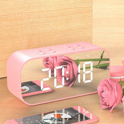 Parlante Bluetooth Inalámbrico con Reloj LED Integrado - Image 4