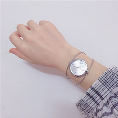 Reloj Retro para Niñas con Brazalete de Acero Minimalista - Image 3