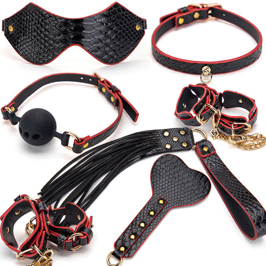 Set de Collar y Esposas con Comodidad Ajustable para uso en Ecuador - Image 4