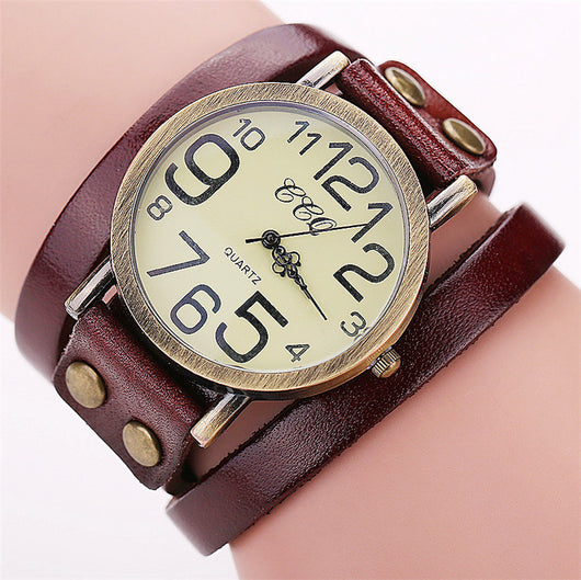 Reloj Retro de Cuero Genuino con Tres Círculos - Unisex - Image 4