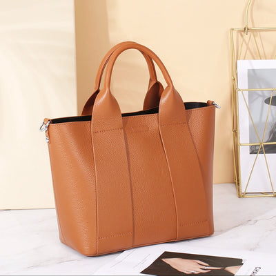 Bolso Tote de Cuero Genuino para Mujer - Diseño Minimalista y Funcional - Image 5