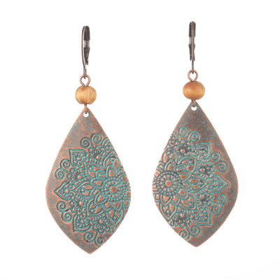 Aretes Étnicos con Patrón Tallado - Image 6