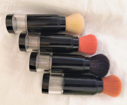 Brocha de Maquillaje Multifuncional en Fibra de Lana Peak Light - Image 12