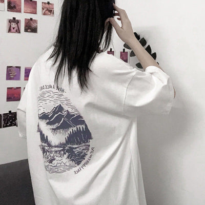Blusa Suelta con Estampado de Montaña para Mujer - Image 11