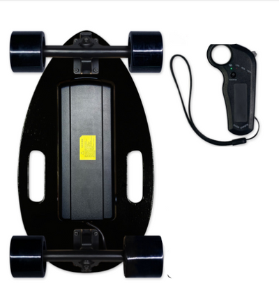 Patineta Eléctrica de Cuatro Ruedas Portátil - Image 9