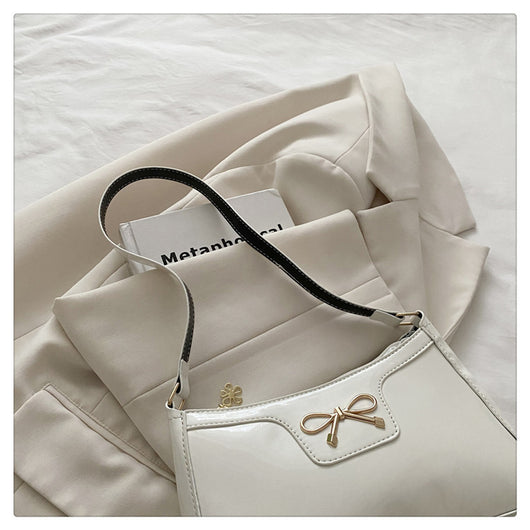 Mochila Ejecutiva para Mujer con Textura en Hombros - Image 9