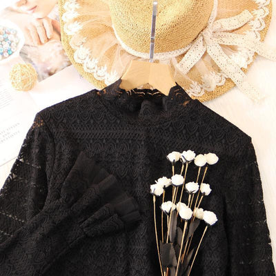 Blusa Cuello Alto con Encaje y Malla Aterciopelada Plus - Image 4