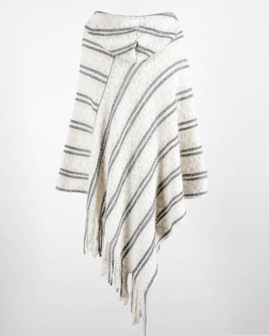 Capa con Capucha y Borlas - Image 9