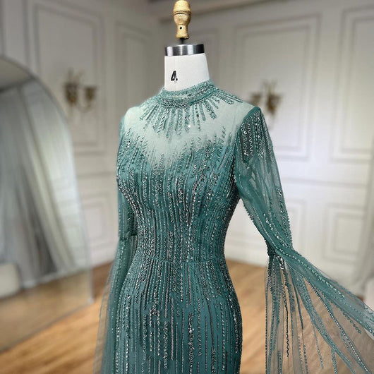 Vestido Elegante con Volantes en Mangas y Falda Tipo Cola de Pez - Image 3