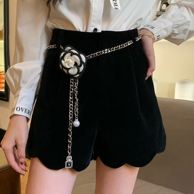 Shorts de Diseño Celebridad Corte Tres Puntos
