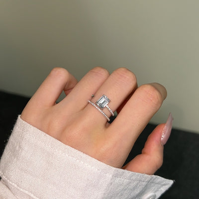 Anillo de Plata 925 con Zirconia Rectangular y Detalles Biselados - Image 22