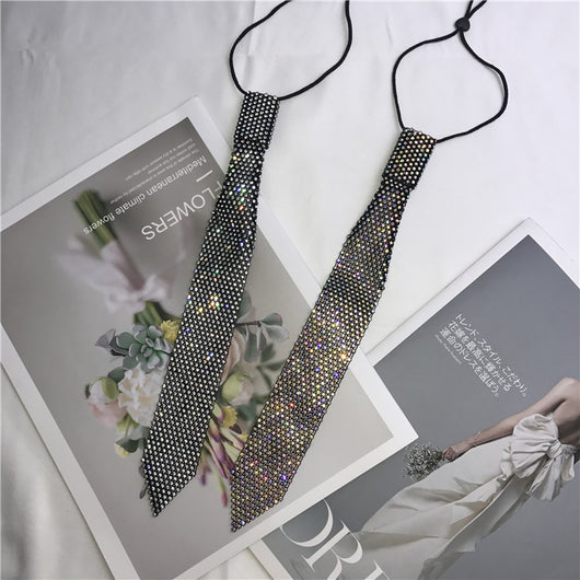 Blusa Elegante con Corbatín de Strass Brillante para Mujer - Image 12