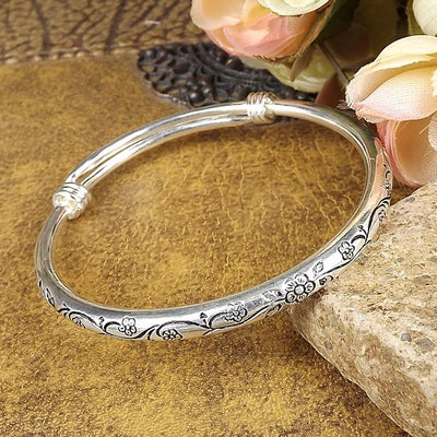 Pulsera de Plata Tibetana Maciza Tallada a Mano - Image 2