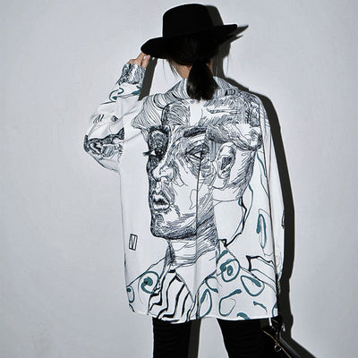 Blusa Suelta de Gasa con Estampado Facial para Mujer - Image 4