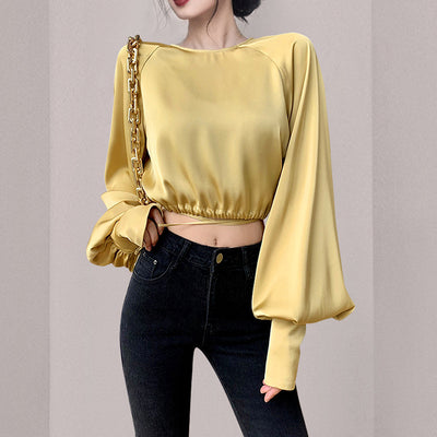 Blusa Cropped de Cuello Redondo con Manga Globo y Botones Simples
