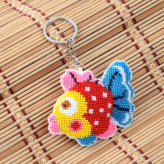 Llavero Artesanal con Cuentas Coloridas Personalizables - Image 17