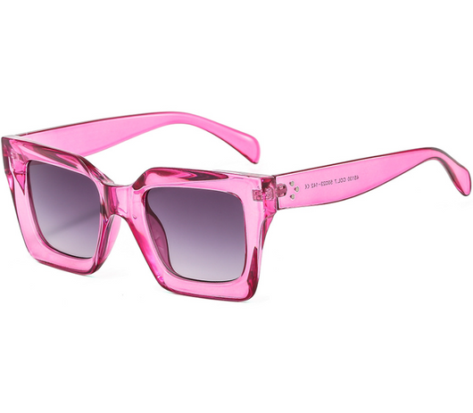 Clear square-framed glasses with a vintage style, featuring a plastic and metal frame and resin lenses. - Image 8