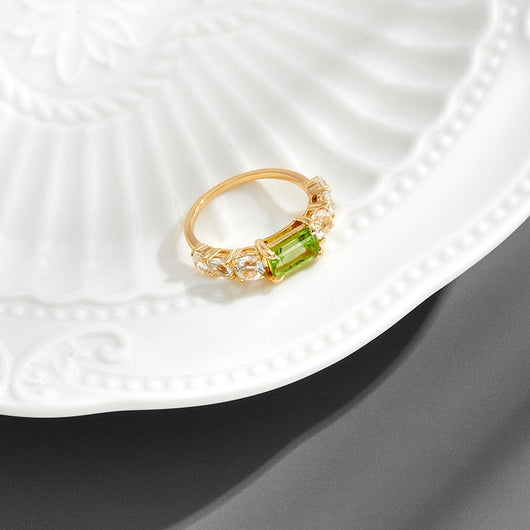 Anillo Rectangular de Plata 925 con Baño de Oro K e Incrustación de Olivino Verde - Image 8