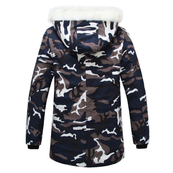 Abrigo Acolchado Camuflaje con Cuello de Piel Sintética