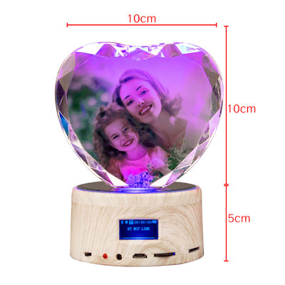 Parlante Bluetooth con Base Corazón Facetado - Diseño Crystal Peach - Image 6
