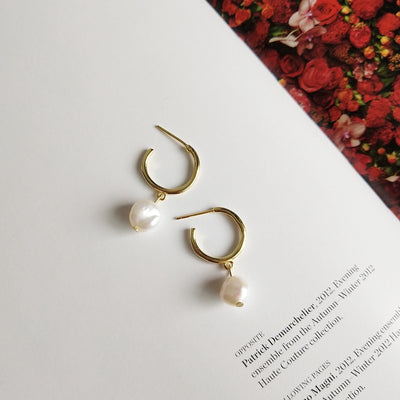 Aretes de Perla de Agua Dulce Estilo Coreano Irregular para Mujer