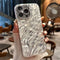 Funda Celular Efecto Agua con Brillo y Diseño Minimalista