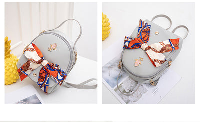 Mochila Backpack Femenina con Pañuelo de Seda Doble Compartimento - Image 14