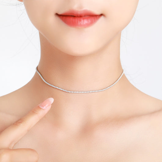 Collar de Plata 925 con Diamantes Incrustados - Lujo Ligero para Influencers