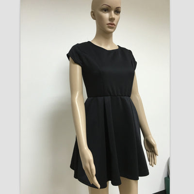 Vestido Elegante Espalda Descubierta con Detalles de Cinta - Image 5